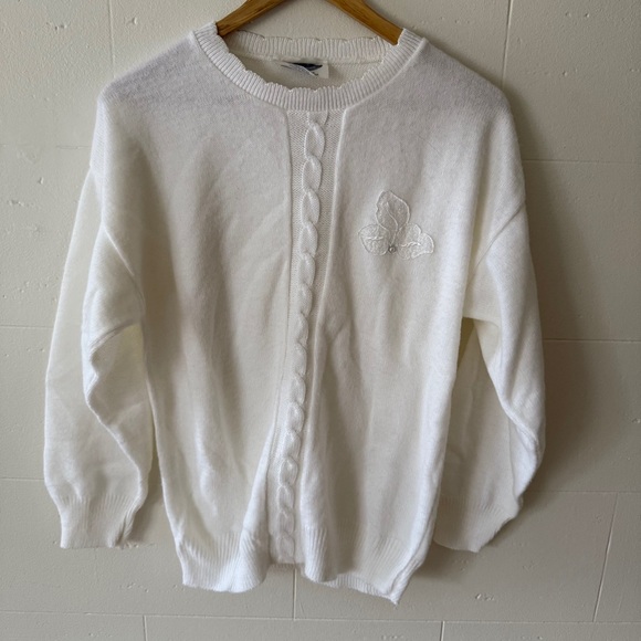 Sweaters - Vintage White Cable Knit Sweater